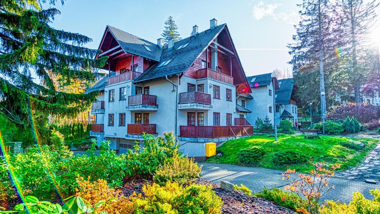 Apartament Pod Swierkami Z Prywatna Sauna - 5D Apartments Карпач Экстерьер фото